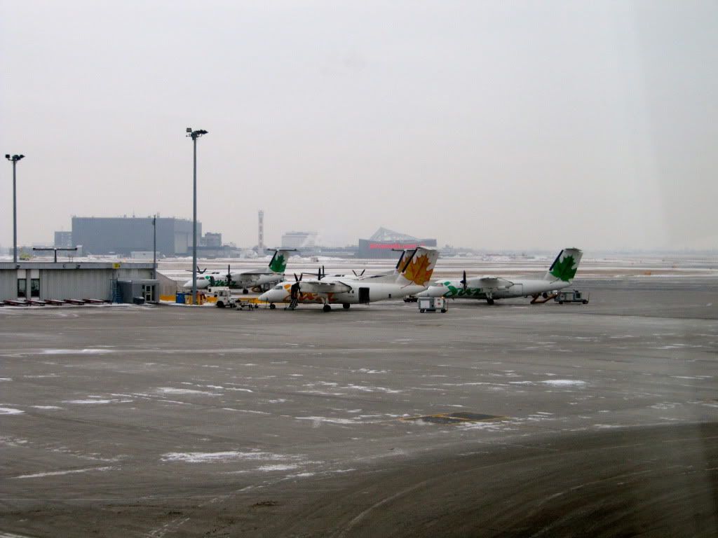 AC8750 RouynNoranda Montreal + AC8708 Montreal Quebec City A